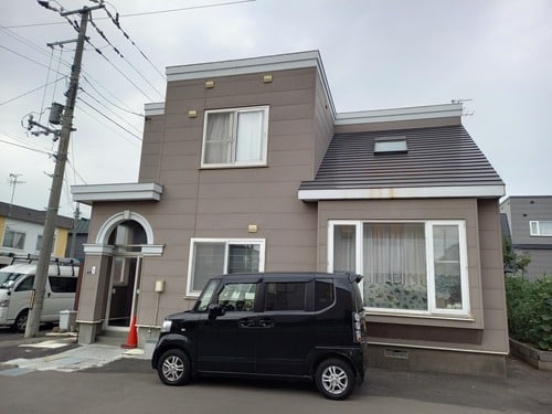 石狩市住宅で外壁塗装工事～前回塗装工事から15年以上