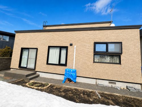 石狩市 建物 外壁塗装・屋根塗装|クリーンマイルドシリコン・プレミアム無機 Before